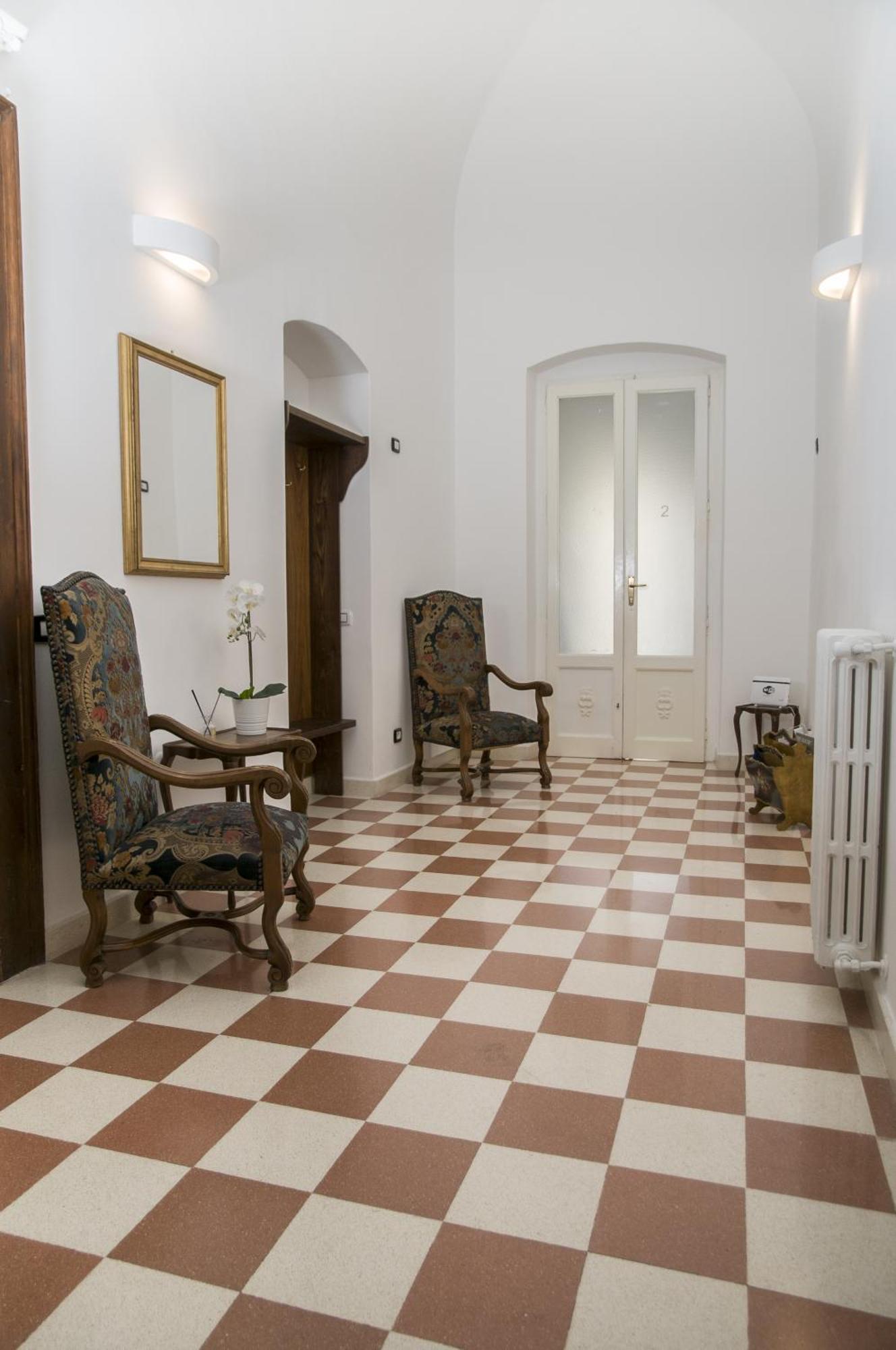Palazzo Italia Apartments Bari Exterior foto